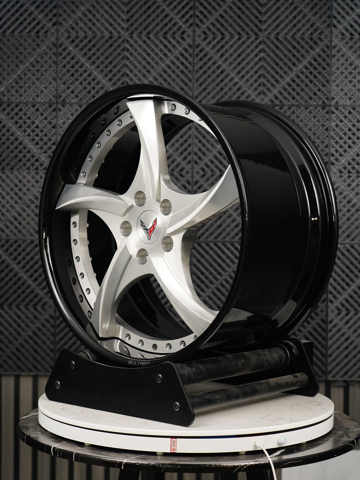 VP08 2024 Corvette C8 Stingray Z51 custom aftermarket 5-spoke deep lip rims with brushed aluminum spokes gloss black barrel and black screws by VASL Performance