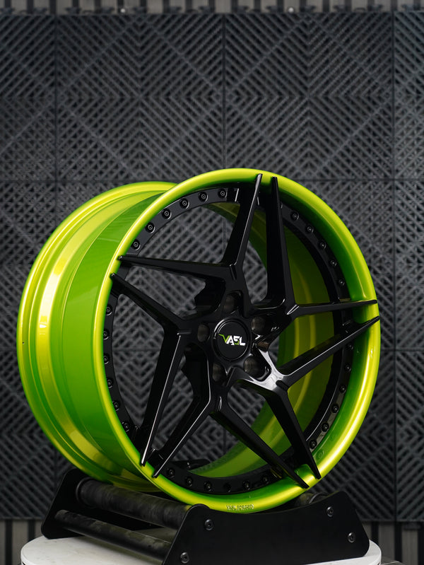 VP33 2025 Corvette C8 E-Ray custom directional 5-star forged rims with gloss piano black spokes and lime green barrel by VASL Performance